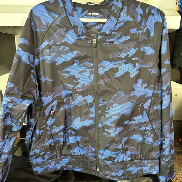 Brand new cropped windbreaker - Picture 2 of 4